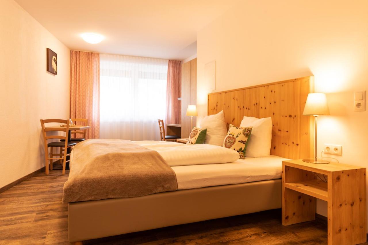 耶岑斯Pitztal Living公寓式酒店 外观 照片