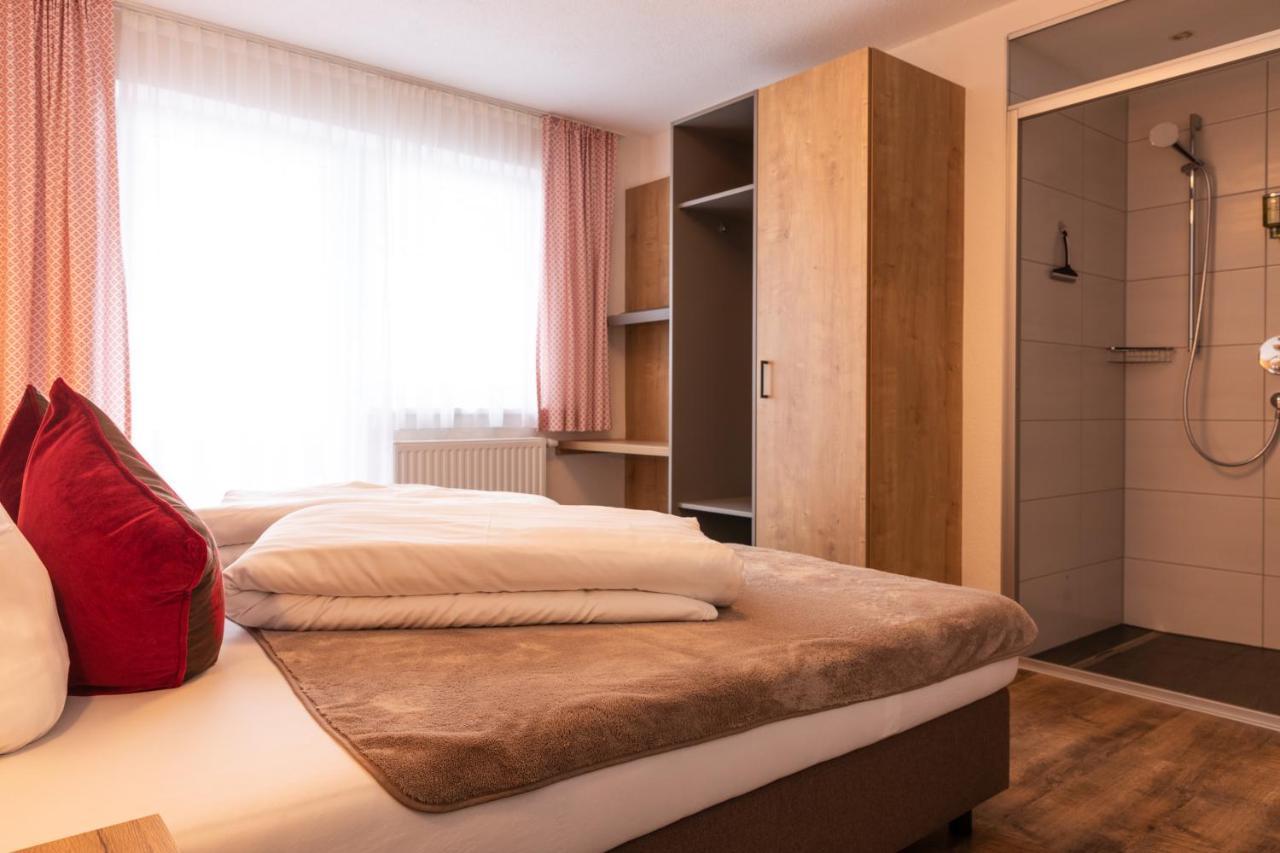 耶岑斯Pitztal Living公寓式酒店 外观 照片
