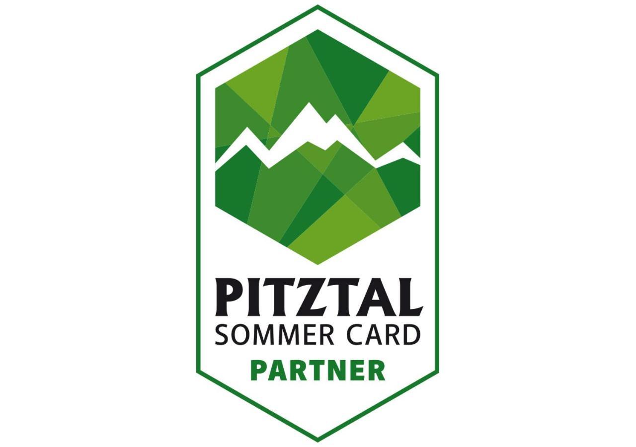 耶岑斯Pitztal Living公寓式酒店 外观 照片